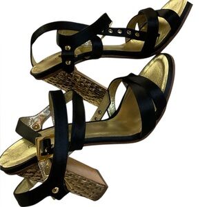 DSQUARED2 Black Leather Strappy Heels Gold Block Heel Made in Italy 36